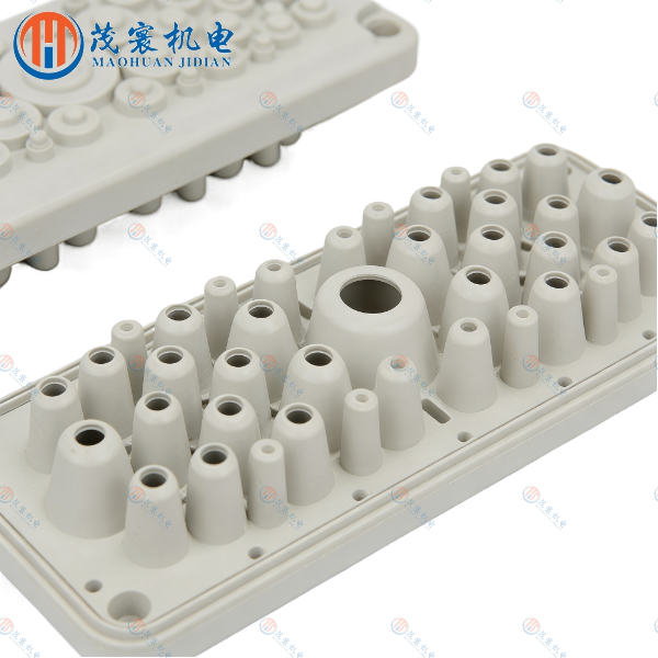 機(jī)柜穿線板