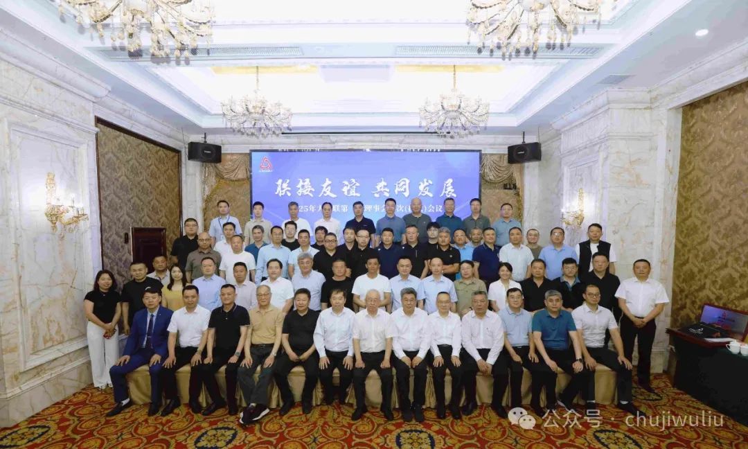 051502.jpg 051502.jpg