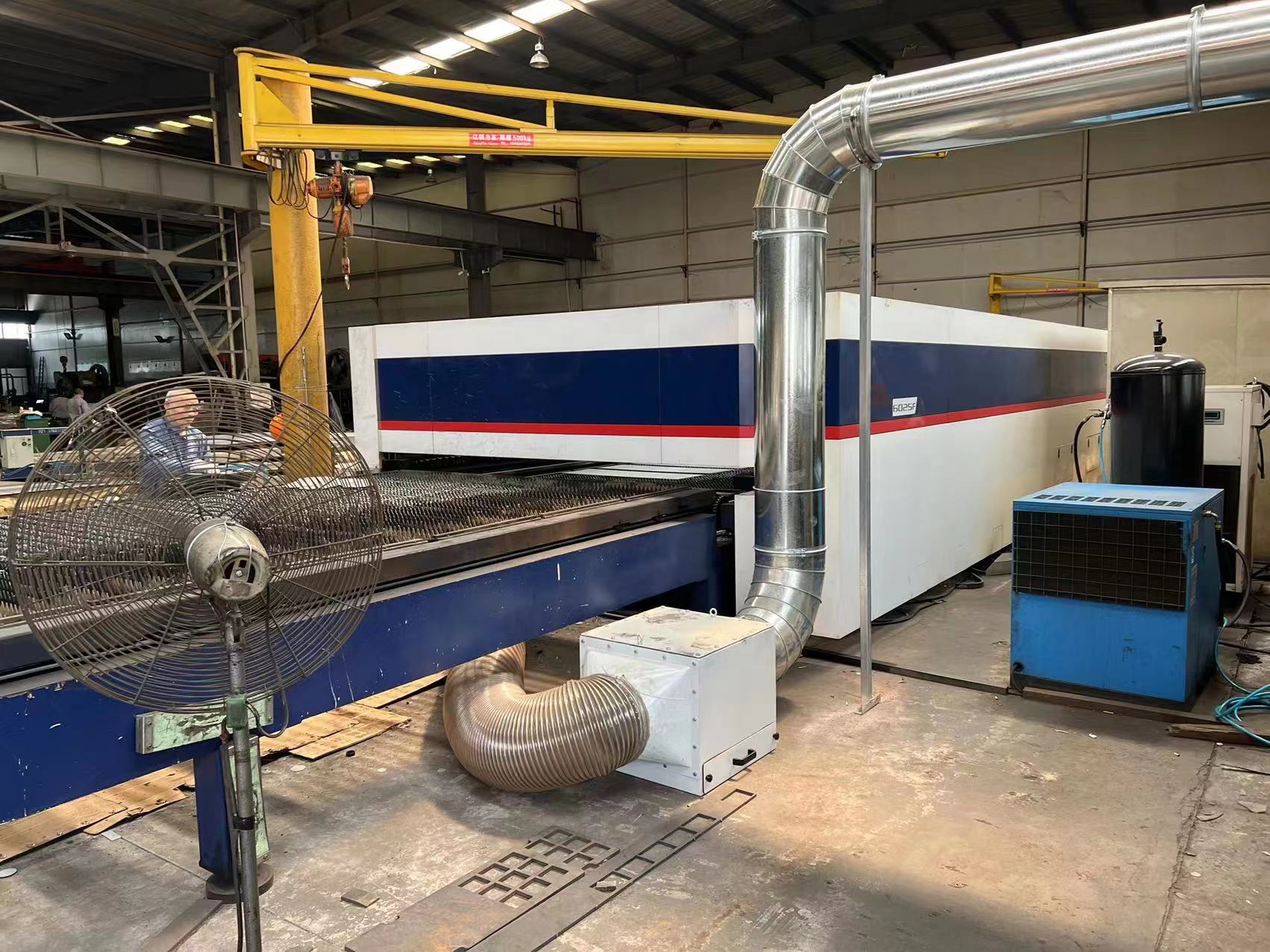 激光切割除尘方案