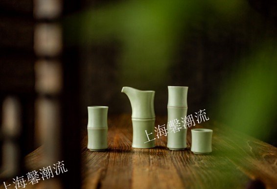 青瓷茶具
