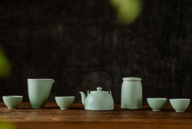 江蘇瓷器茶具價(jià)格 上海馨潮流進(jìn)出口貿(mào)易供應(yīng)