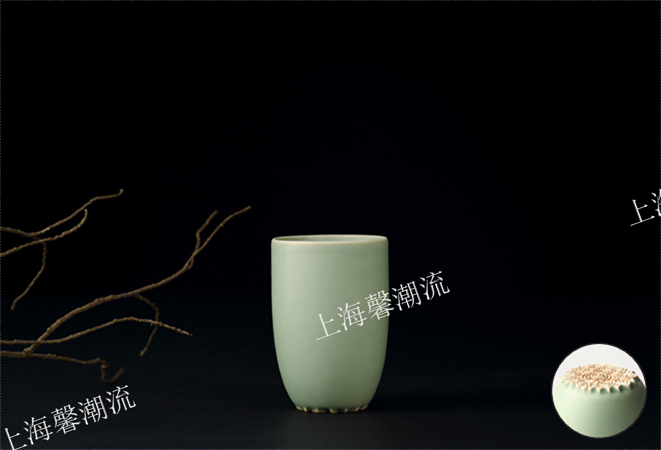 青瓷茶具