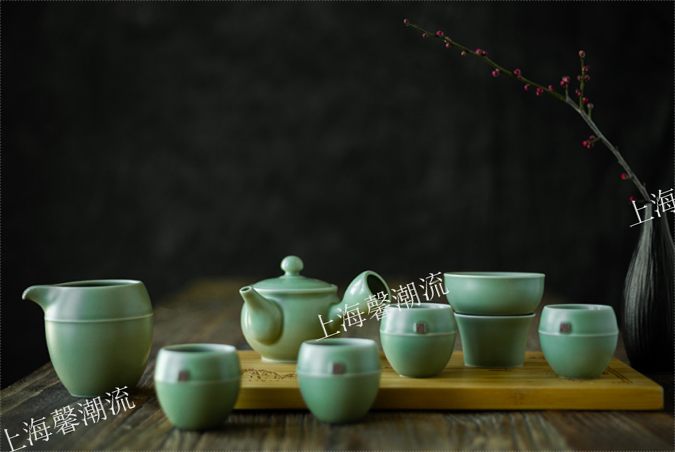 青瓷茶具