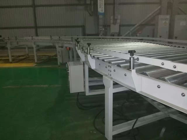 孝感礦泉水輸送機(jī)多少錢(qián) 朗博旺智能科技供應(yīng)