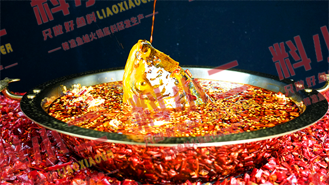 成都老倌麻辣美蛙魚(yú)火鍋底料商用 四川料小二食品供應(yīng)