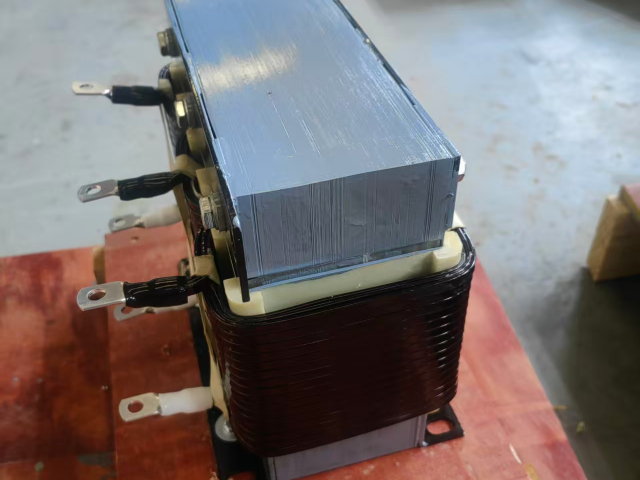 山西電抗器廠家聯(lián)系電話 上海思浙電氣供應(yīng);