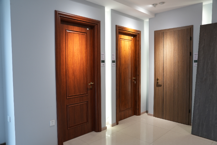 青海制作歐式T型門怎么樣 全屋定制 大連金橋木業(yè)供應(yīng)