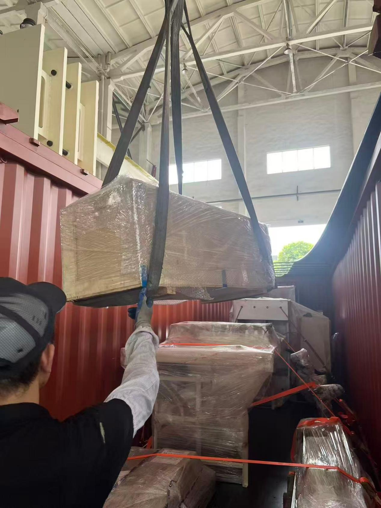 Successful Shipment of High-Temperature PCB Press Machine to the USA