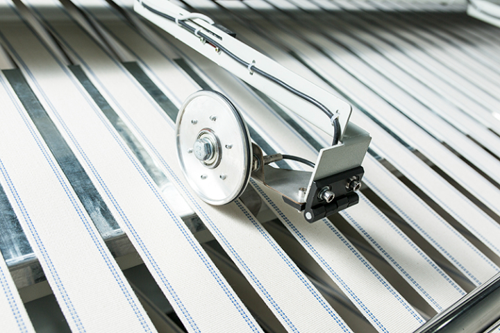 遼寧折疊機(jī)按需定制 上海愛滌機(jī)械供應(yīng)