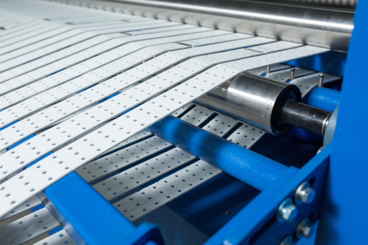 大規(guī)模送布機(jī)廠家直銷,送布機(jī)