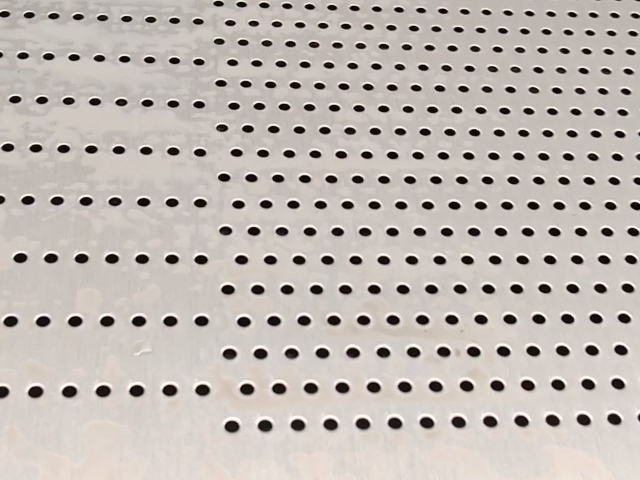 柳州高質(zhì)量不銹鋼蜂窩穿孔板廠家直銷(xiāo) 廠家直供 柳州市杰特建材供應(yīng)