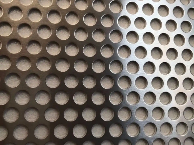 南宁品牌不锈钢蜂窝穿孔板厂家现货,不锈钢蜂窝穿孔板