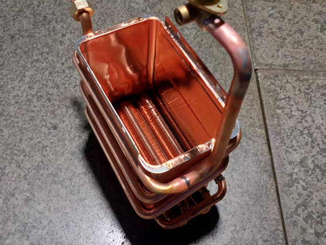 長效保溫無氧銅水箱性價比,無氧銅水箱