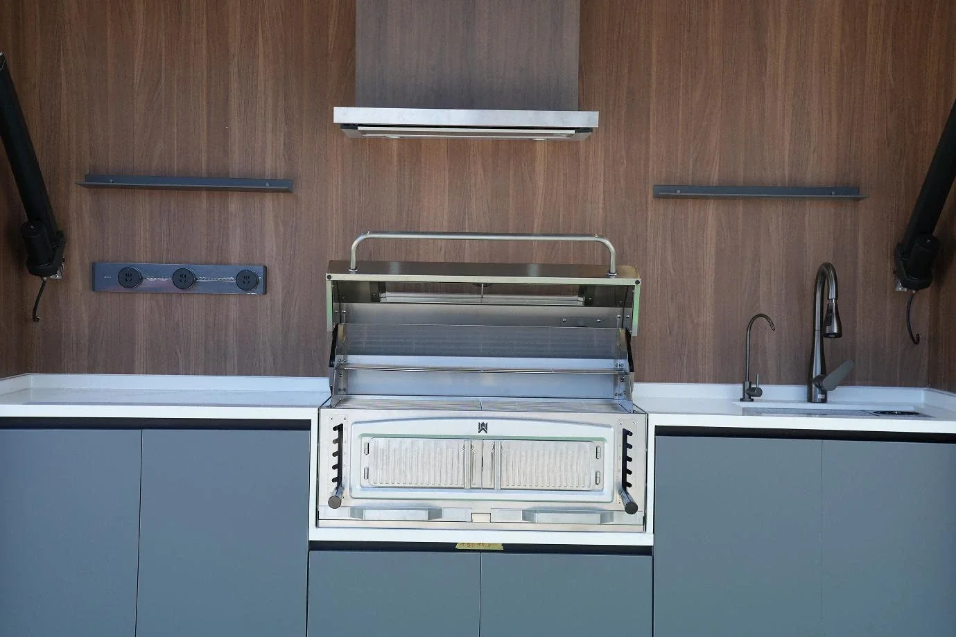 integrated barbecue kitchen