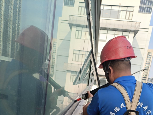 金山區(qū)室外幕墻維修哪家好 歡迎咨詢 上海展凱幕墻工程供應(yīng)