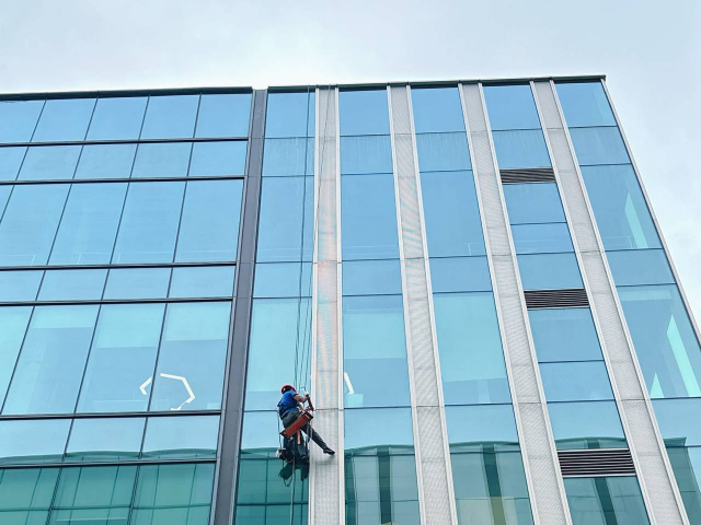 虹口區(qū)辦公樓幕墻設(shè)計(jì) 歡迎咨詢 上海展凱幕墻工程供應(yīng)