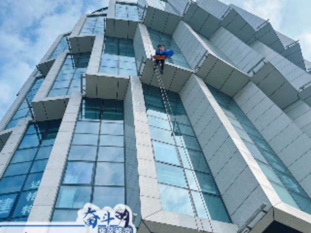 徐匯區(qū)室外幕墻維修多少錢(qián) 推薦咨詢(xún) 上海展凱幕墻工程供應(yīng)