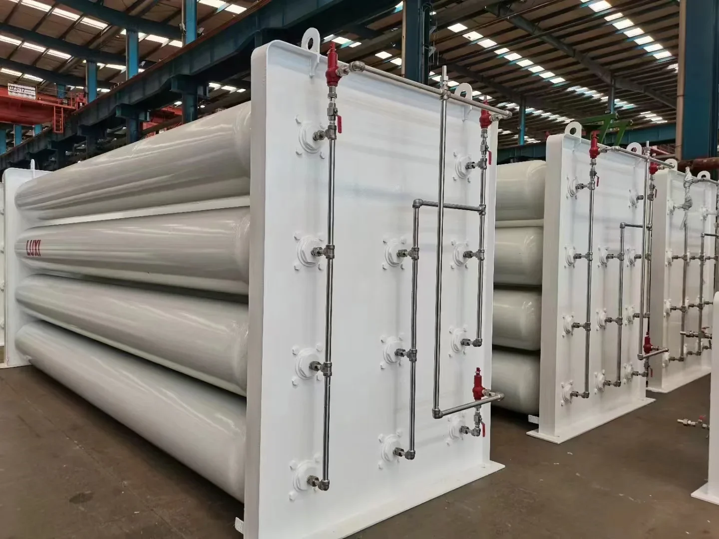 CNG tube bundle container
