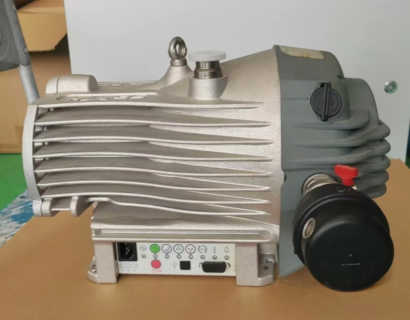 Edwards nXDS10i Oil Free Dry Scroll Pump 6.7 CFM - Hover Tech