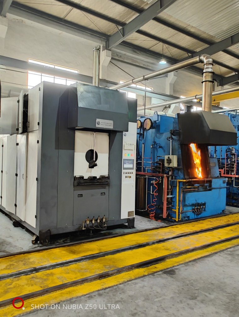 Vacuum Heat Treatment Cleaning Machine for Metal Parts