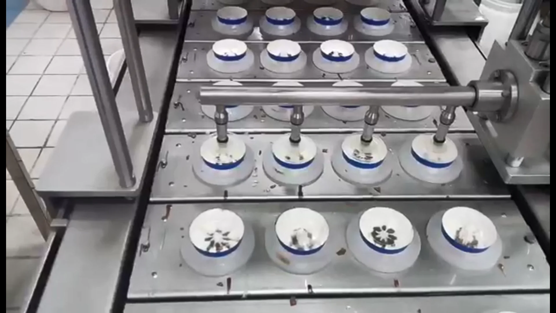 cup and cone filling machine