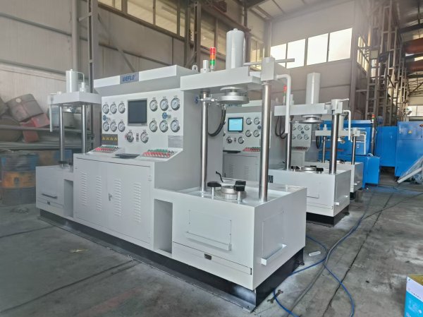 YFT-B300立式兩工位液壓閥門測(cè)試臺(tái)，數(shù)字曲線顯示，自動(dòng)保壓，自動(dòng)泄壓