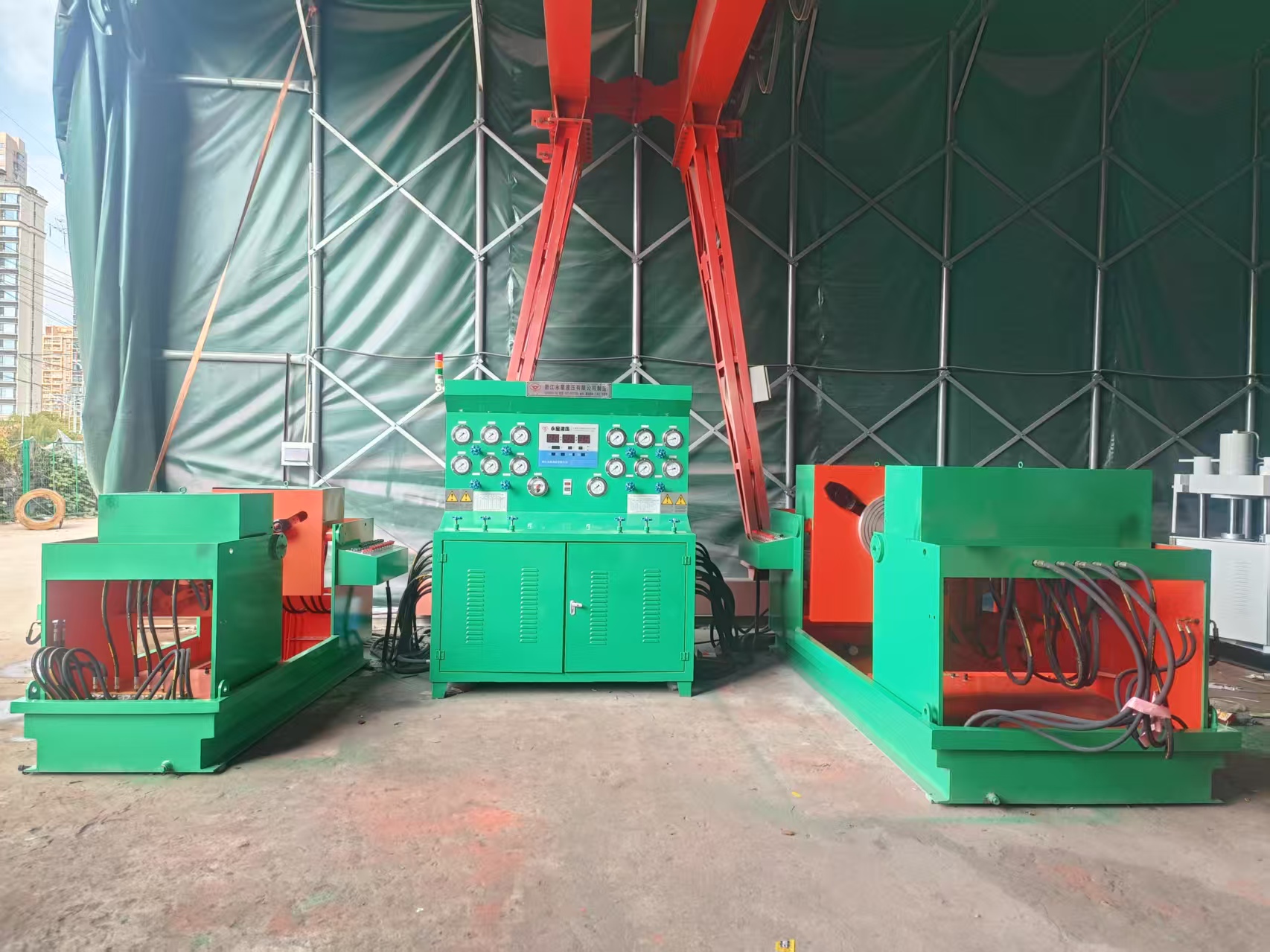 一拖二組合型液壓閥門試驗臺即將運往山東青島某船用閥門公司