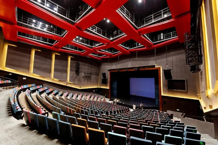 福建舞臺木地板定制