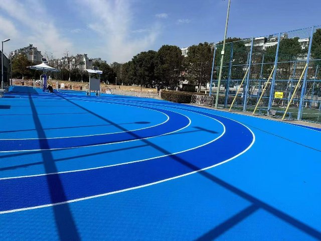 選擇塑膠跑道直銷價格