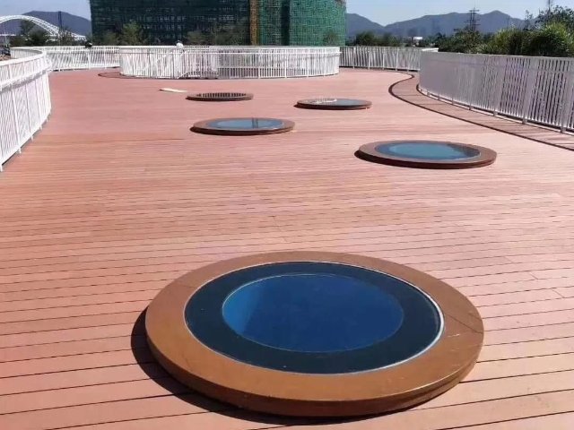 重庆小区塑木地板图片,塑木地板