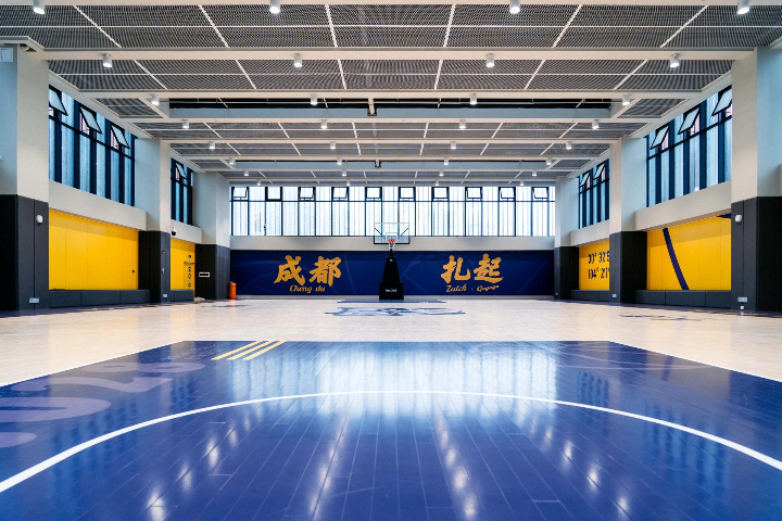 云南哪里運(yùn)動(dòng)木地板聯(lián)系方式 客戶至上 立美地板制品供應(yīng)
