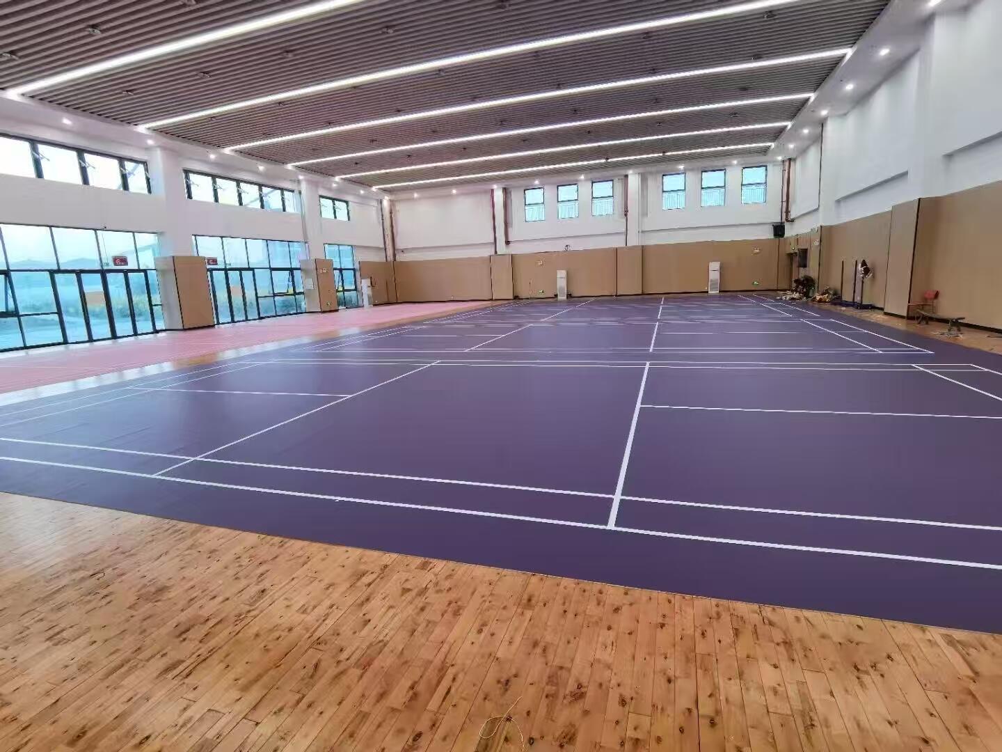 立美私營(yíng)業(yè)余羽毛球館木地板：南方潮濕地區(qū)的理想之選