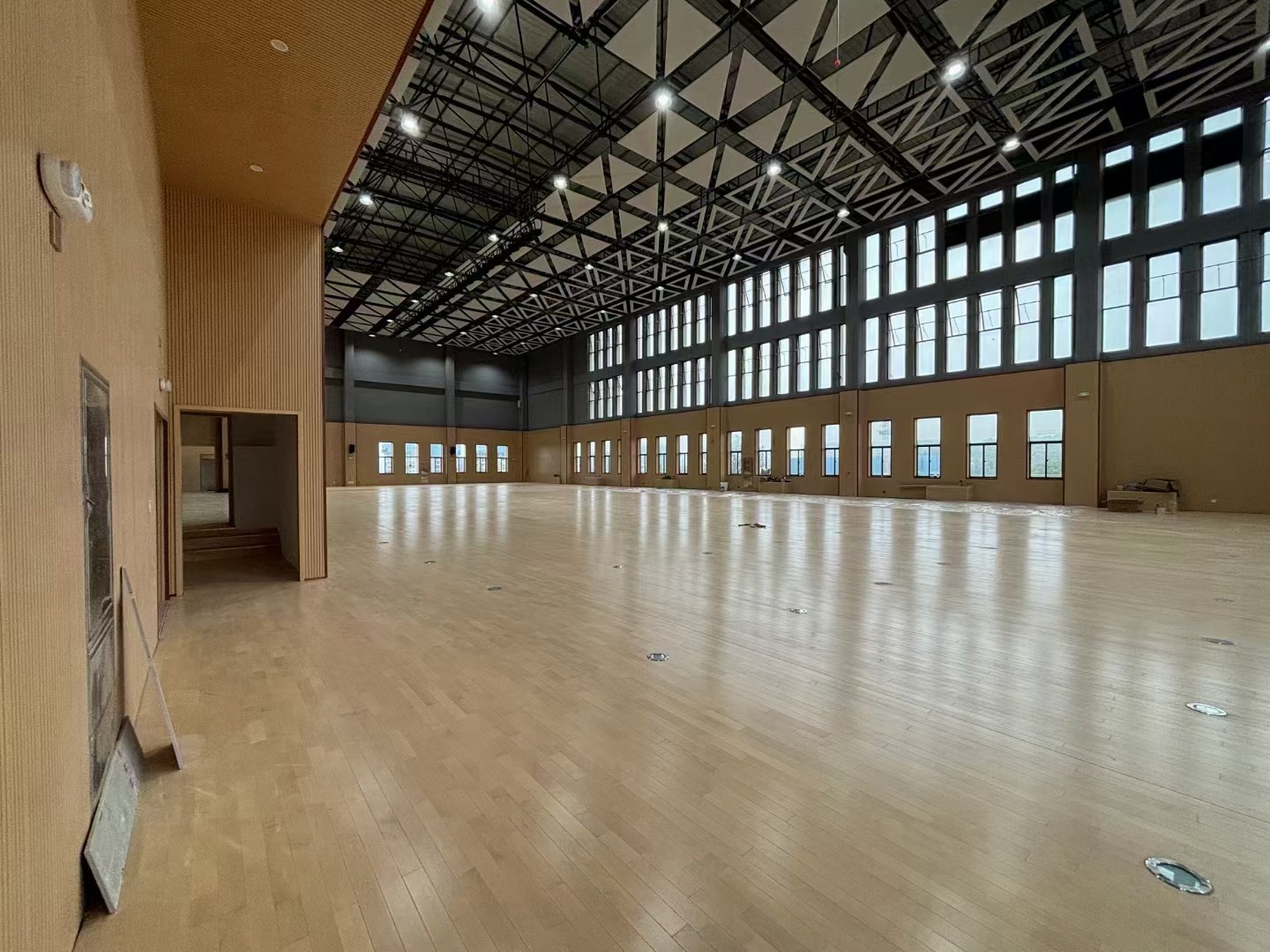 立美地板|防静电地板|防静电地板厂家