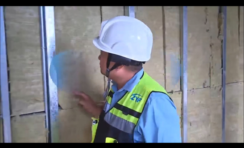 广东智能安全帽开展,智能安全帽