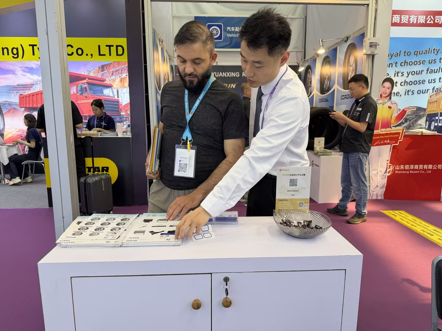 SOHO TIANHONG Debuts at the 139th Canton Fair Daee0e5ae2b8216b30bfce79e1cb8405