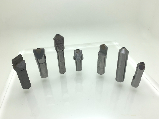 上海進(jìn)口磨床砂輪修整器售價(jià) 上海立銳鉆石供應(yīng)