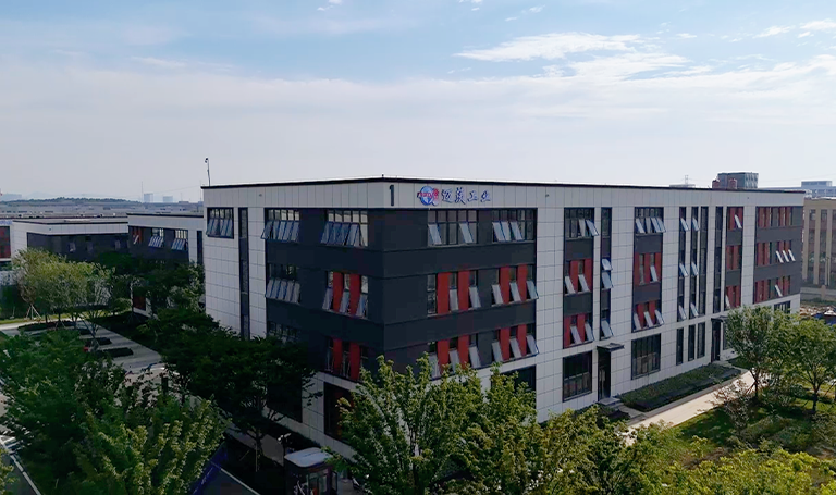 震惊！长三角这座神秘工厂，凭什么让超两千家企业下单？