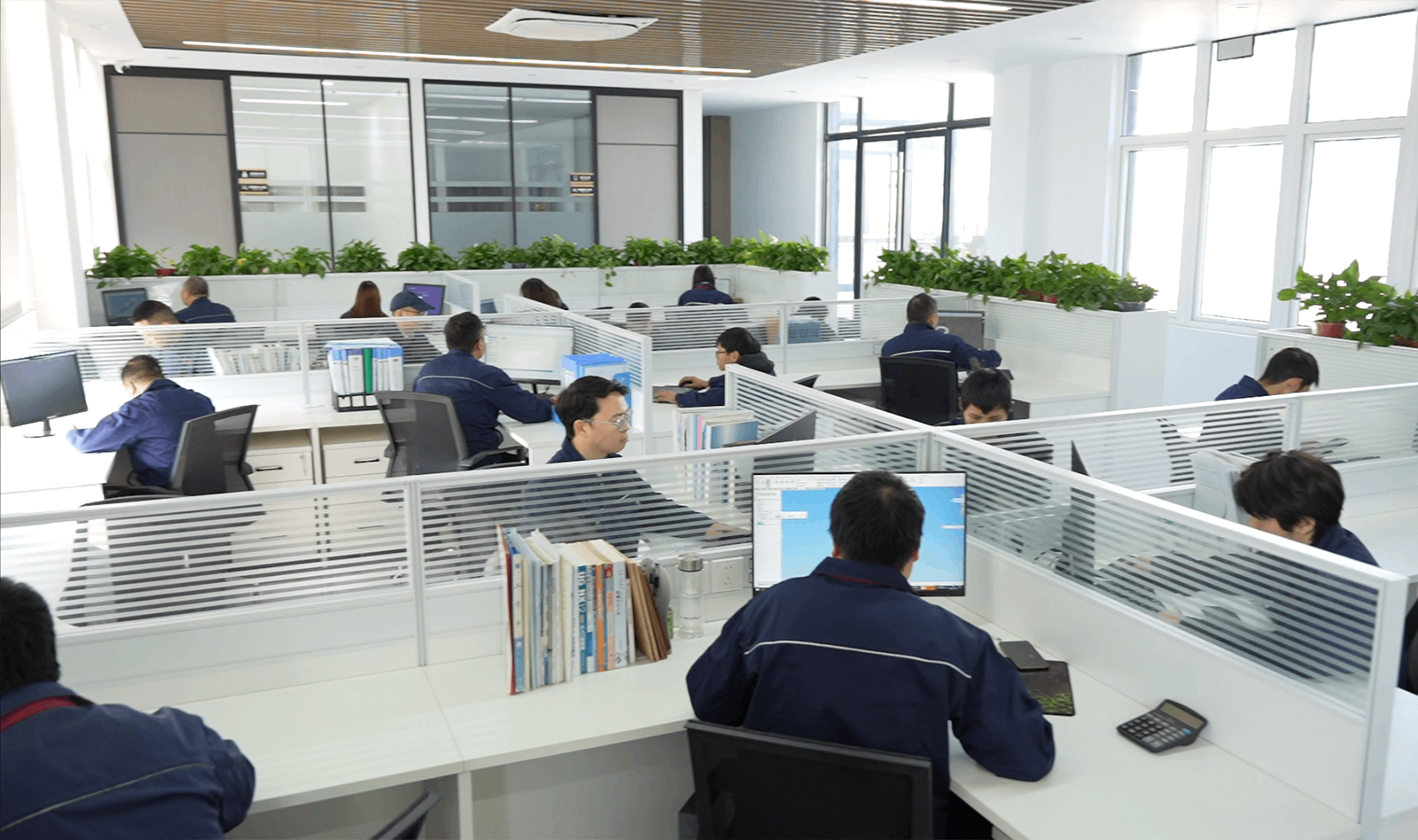 技术研发与全链服务并重，开启电缸行业价值新维度