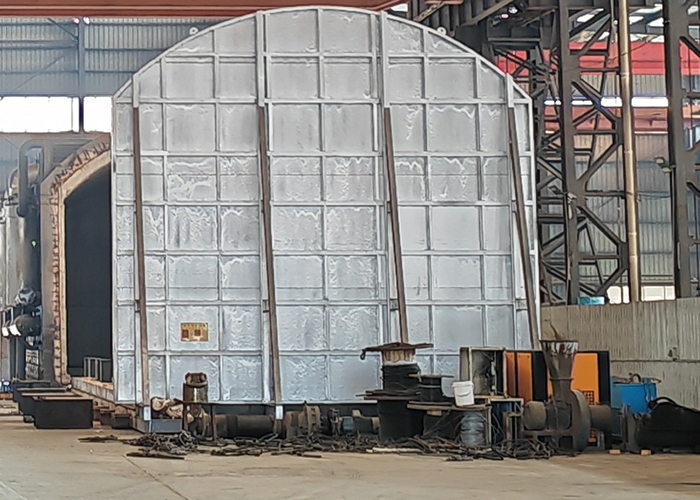 1#熱處理爐、爐膛尺寸28米×7.8米×7.2米、額定溫度950℃