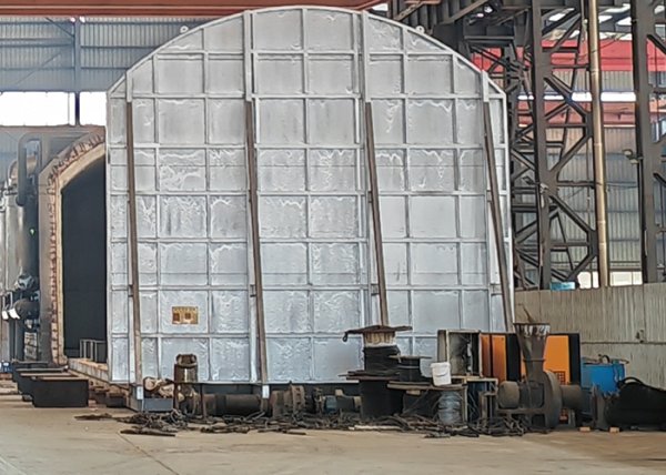 1#熱處理爐、爐膛尺寸28米×7.8米×7.2米、額定溫度950℃