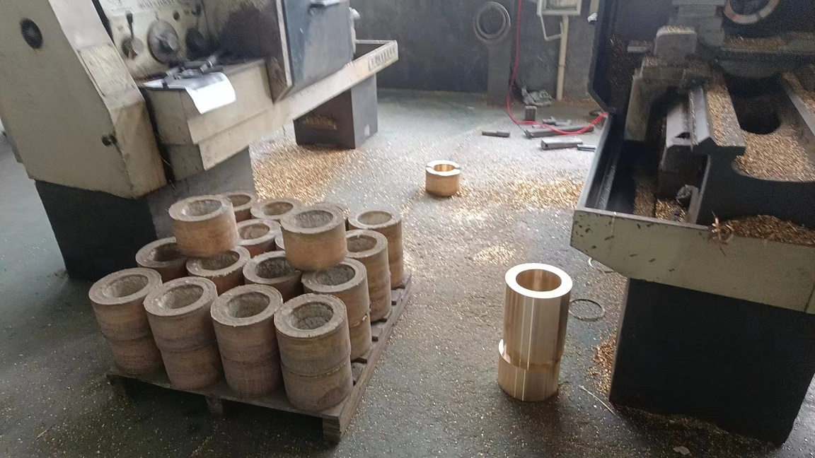 銅套銅板各種銅鑄件是如何鑄造如何加工的？