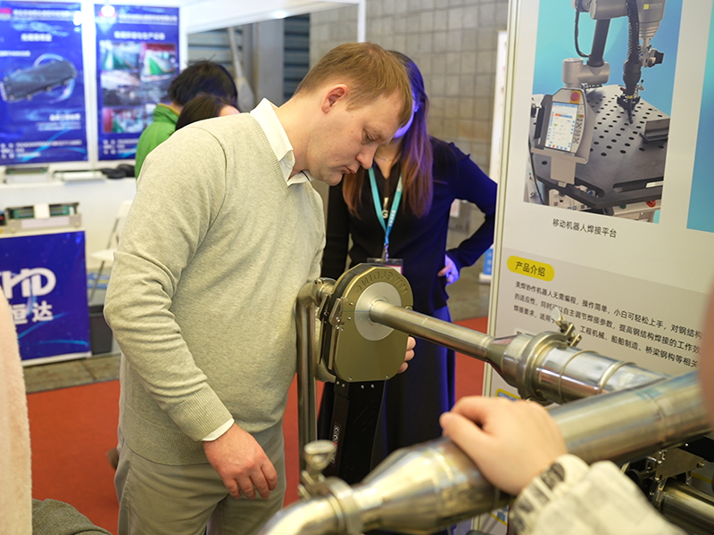 Technology Empowers Data Center Construction: MWelding Technology Debuts Core Welding Solutions at &