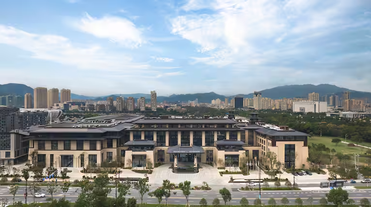 案例丨主流线助力温州“山海风情”一一苍南希尔顿逸林酒店