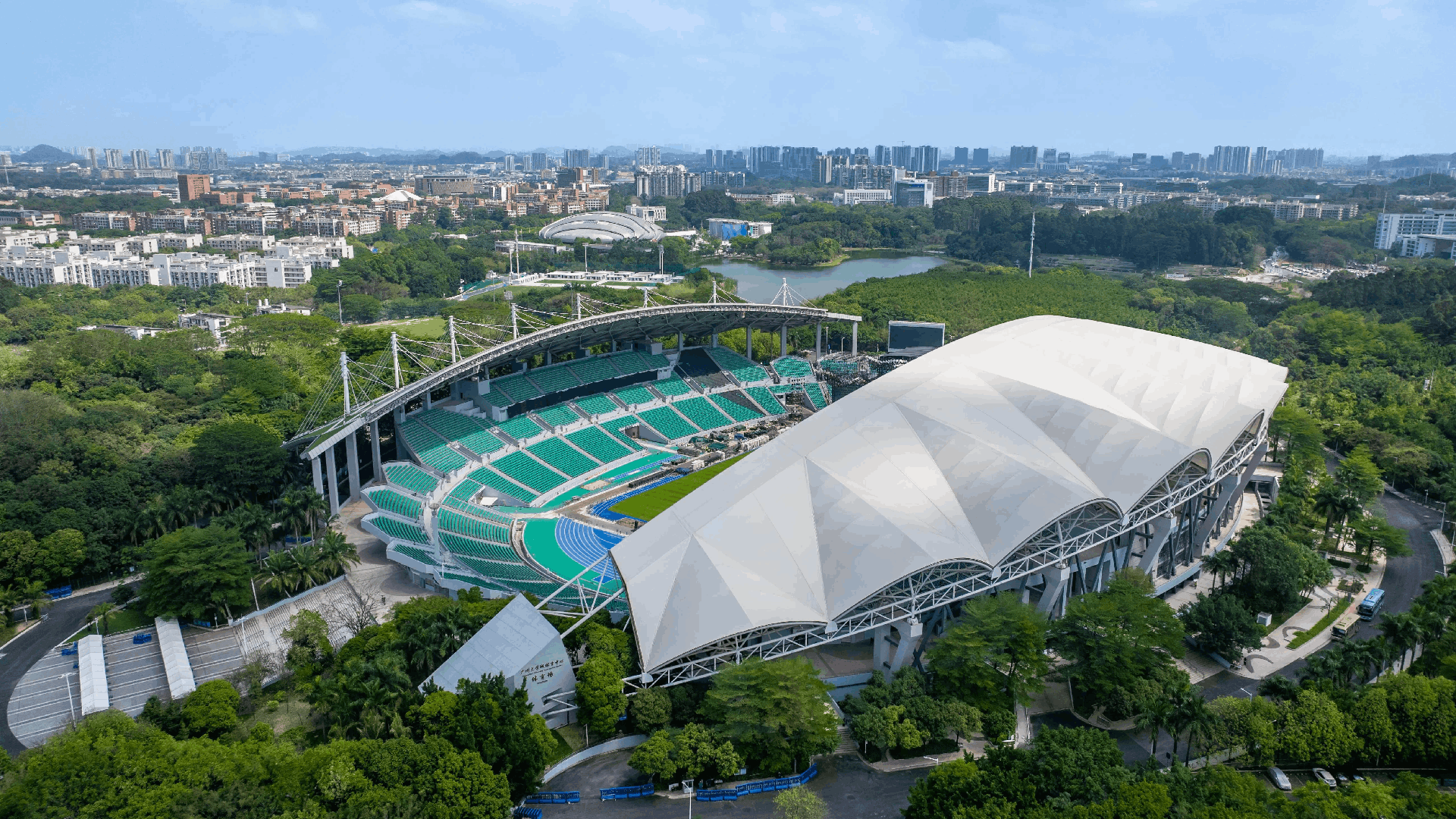 案例丨主流线以专业之姿融入全运会赛场一一广州大学城体育中心，为攀岩赛事奏响激昂乐章