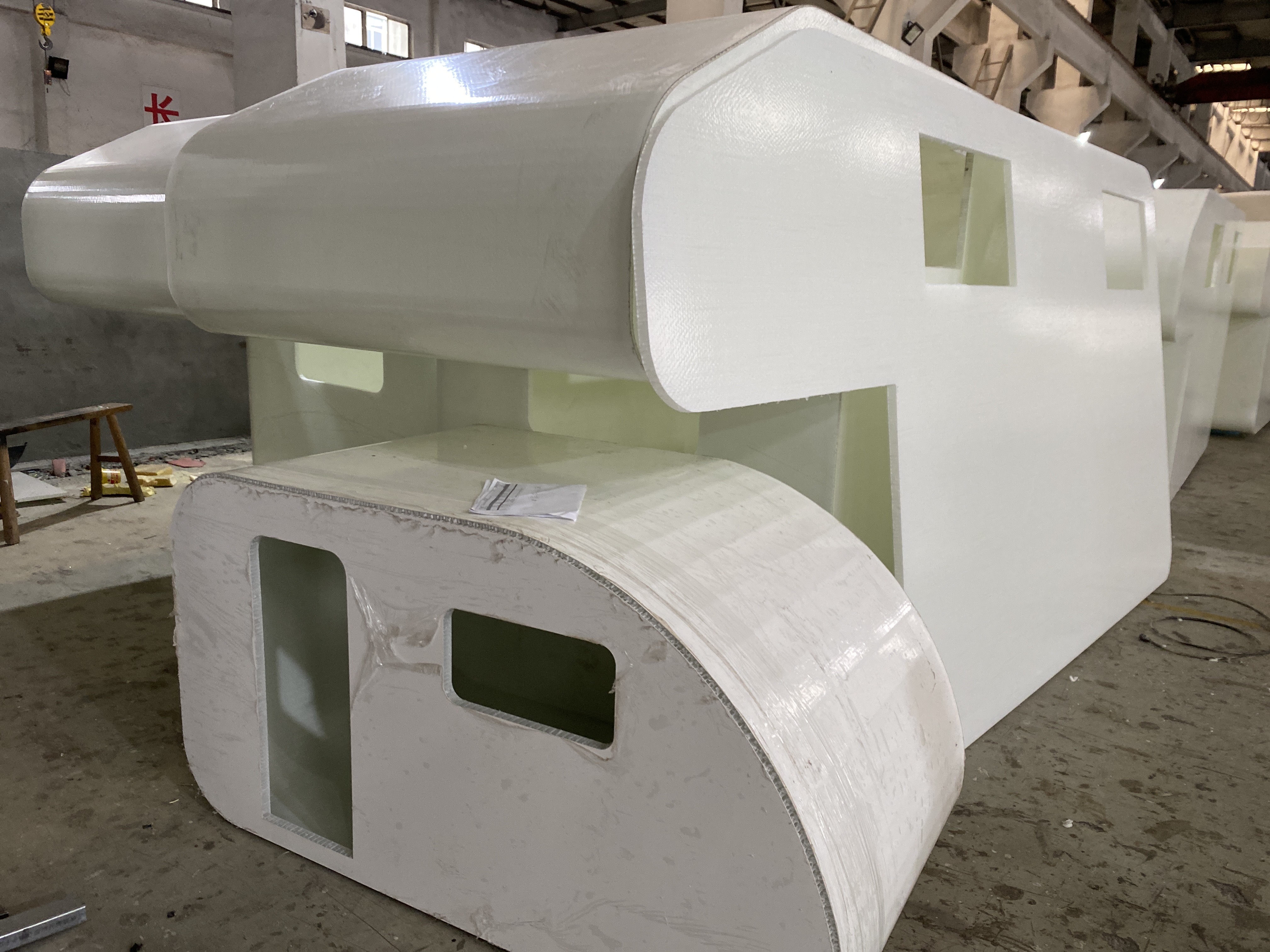 PP蜂窩板：打造房車制造的革新性材料