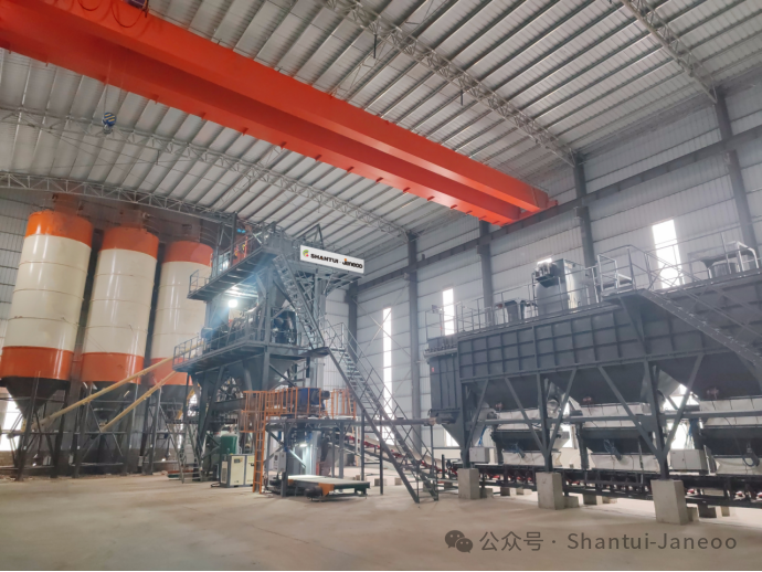 日本人妻与黑人HD