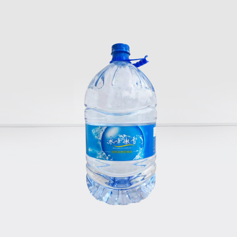 冰峰傲雪15L天然礦泉水 產品國標準號: GB8537