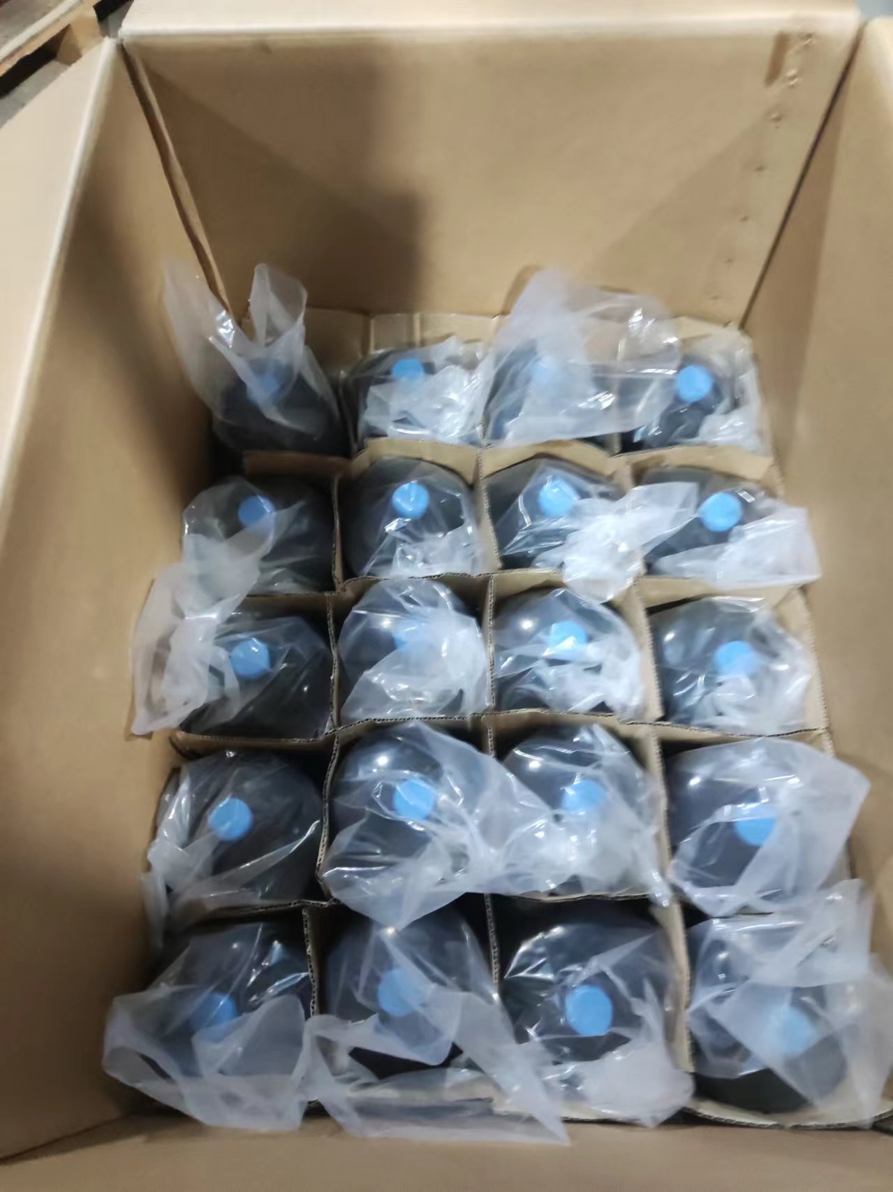 蓄能器技術：工業系統的"能量銀行