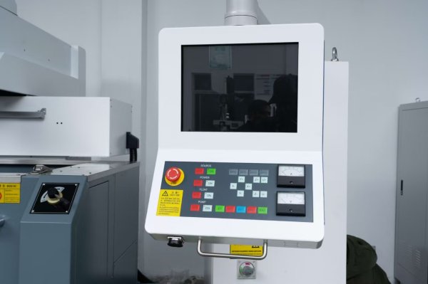 CNC540電火花成型機(jī)