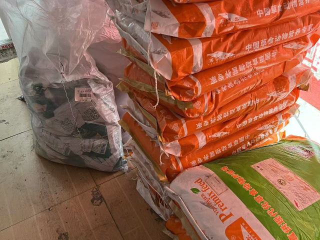 广西犊牛牛预混料批发商,牛预混料